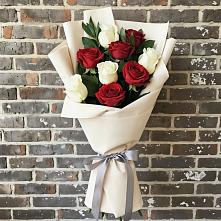 Букет цветов из:  Розы в Белую Колпь