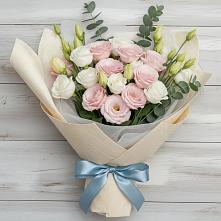 Букет цветов из:  Лизиантусы #REPLACE_PRED# Белую Колпь