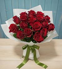 Букет Красные розы #REPLACE_PRED# Белую Колпь