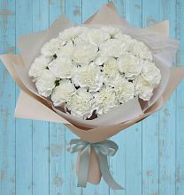 Букет цветов из:  Гвоздики в Белую Колпь