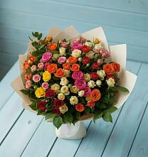 Букет Микс из разноцветных кустовых роз в Белую Колпь